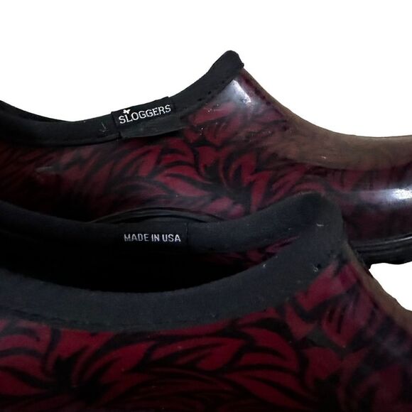Sloggers ~ Waterproof Clog Shoe ~ Slip On ~ Casual Floral Red Pattern ~ size 6 - Picture 7 of 7